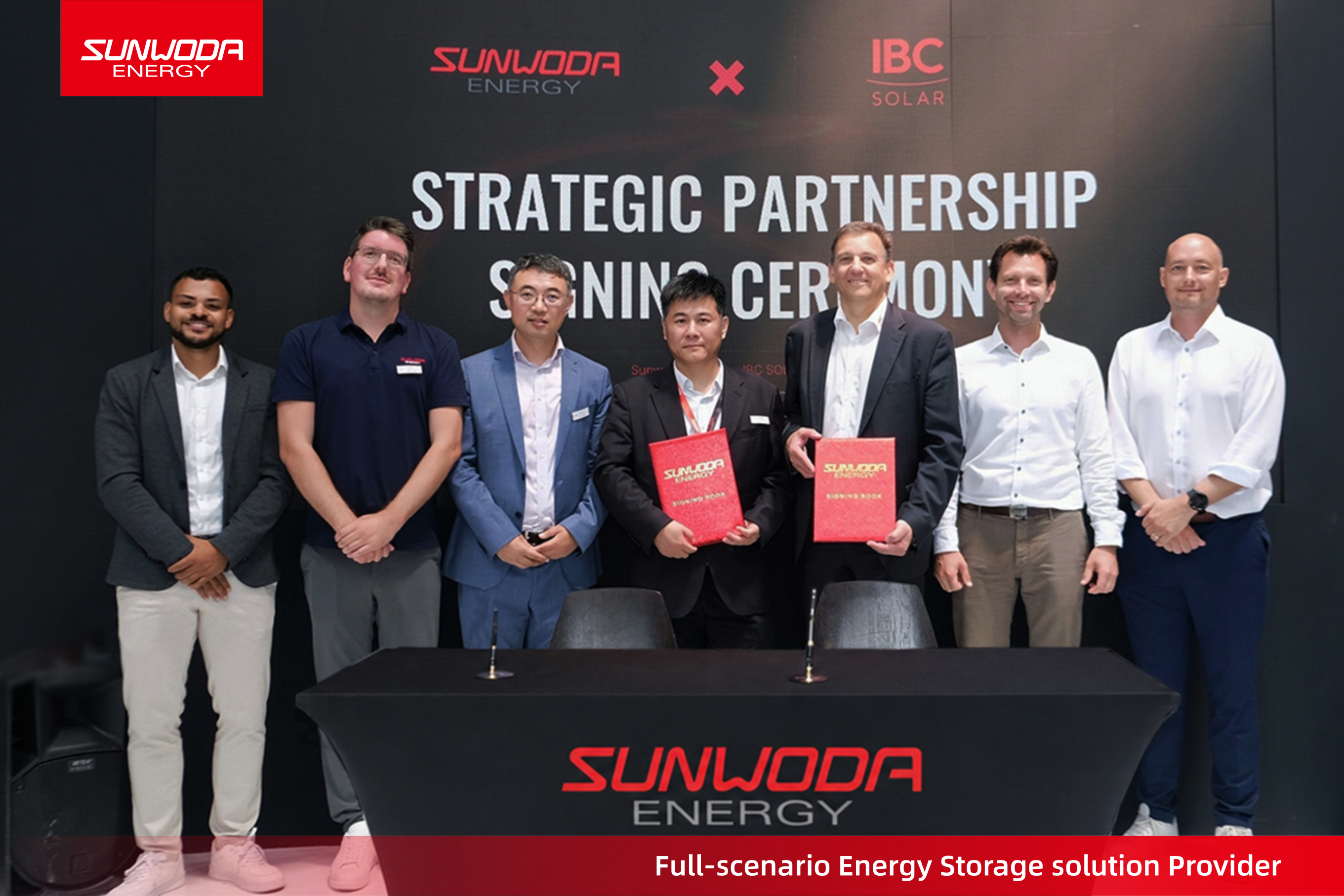Sunwoda Energy und IBC SOLAR Partnerschaftsunterzeichnung in München